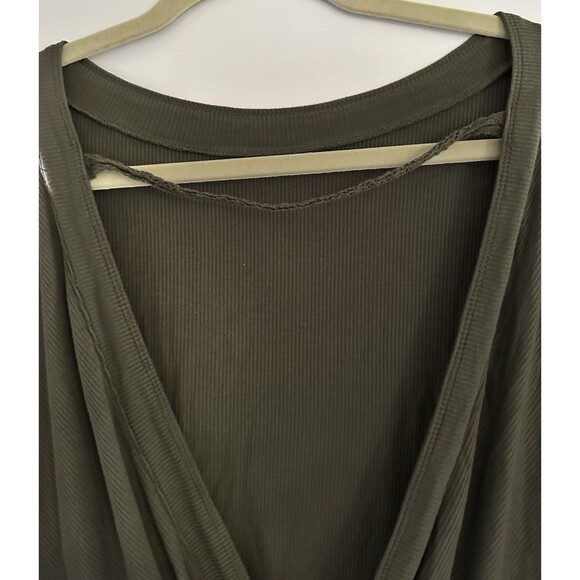 Free People Green Oversized Jersey Shimmy Shake Low Back Long Sleeve Top Size M - Picture 2 of 3